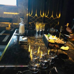 杭州夜生活新体验：酒吧充场人气旺