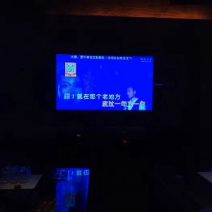 杭州花都KTV门前犀牛雕塑：GX艺术之夜的璀璨焦点