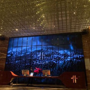 杭州呀KTV：城市娱乐新宠，嗨翻音乐之夜